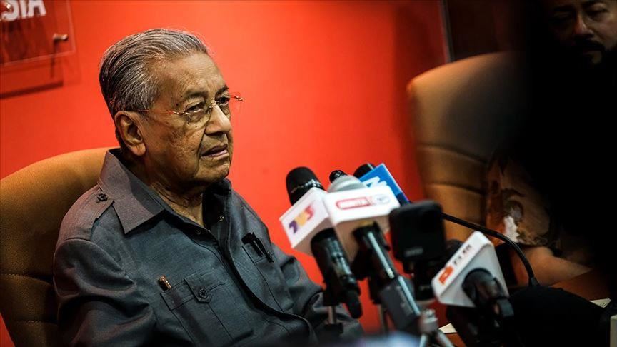Malaysia’s Mahathir to lead new ‘warrior’ party