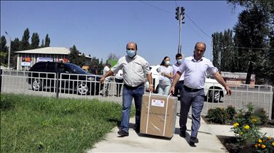 Турецкие бизнесмены оказали помощь медучреждениям Кыргызстана
