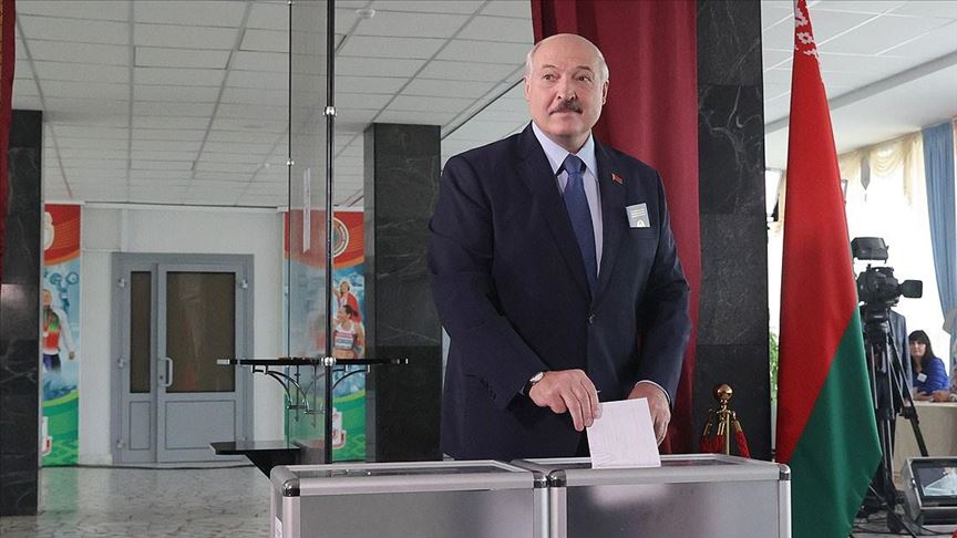 Лукашенко официально переизбран президентом Беларуси