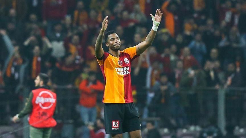Football: Galatasaray extend contract with Ryan Donk