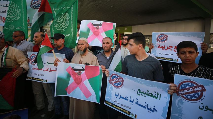 الجزائر.. رفض سياسي وشعبي للتطبيع الإماراتي الإسرائيلي