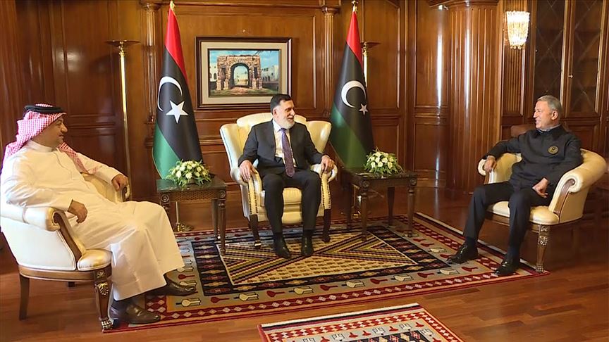Bakan Akar, Libya Başbakanı Serrac ve Katar Savunma Bakanı Atiyye ile üçlü toplantı gerçekleştirdi