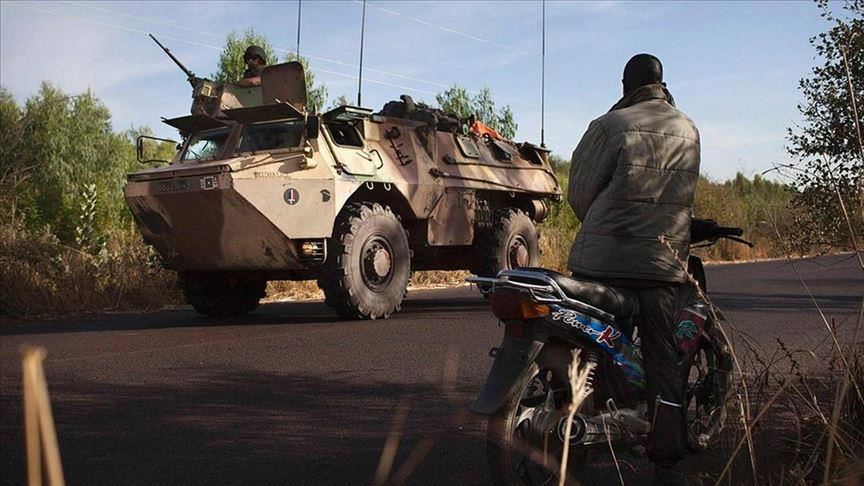 Mali'de askeri araçlar başkent Bamako'ya ilerliyor