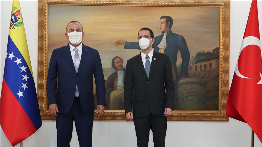 Venezuela y Turquía firmaron una serie de acuerdos en materia económica, social y educativa