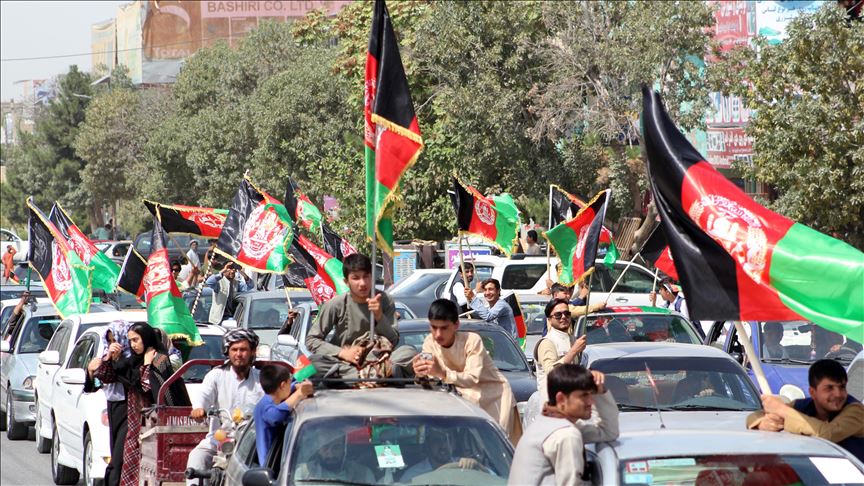 With bright hope for peace, Afghans mark Independence Day
