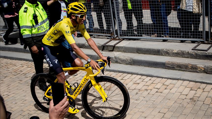 Los suramericanos Bernal y Richard Carapaz liderarán el equipo en el Tour de Francia