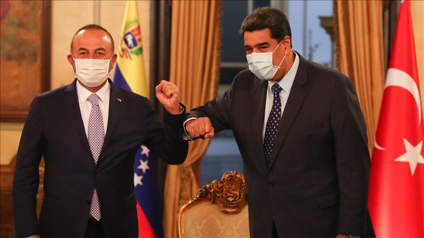 Canciller turco concluye su visita a Venezuela con reunión con el presidente Nicolás Maduro