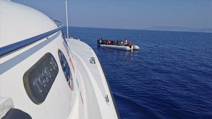 Turkey rescues 42 asylum seekers in Aegean