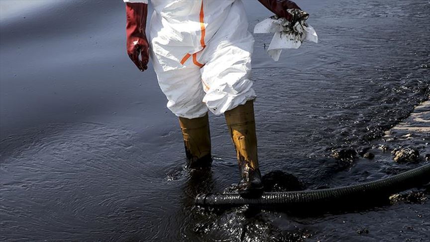 Environmental disaster in Mauritius leaves dire legacy