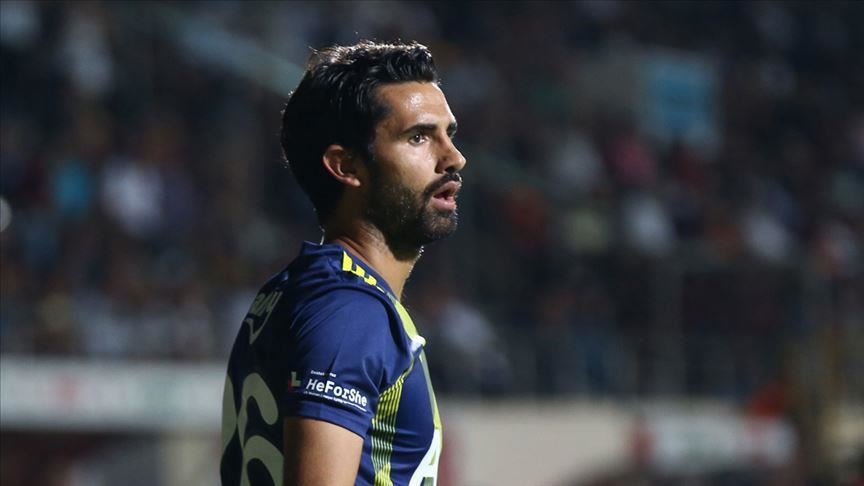 Football: Fenerbahce part ways with Alper Potuk