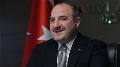 Bakan Varank: Bağımsız Türkiye'nin kaşifleri Fatih, Kanuni ve Yavuz yolumuzu aydınlattı