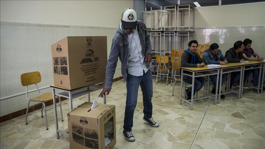 Ecuador: dos de los principales opositores de Rafael Correa declinan ser candidatos presidenciales