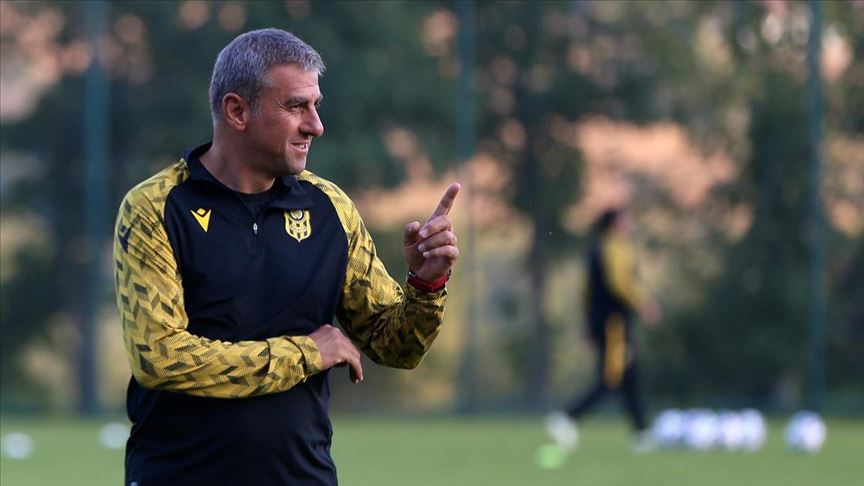 Yeni Malatyaspor Teknik Direktörü Hamza Hamzaoğlu: Yıllardır yurt dışına gitmeyi arzuluyorum