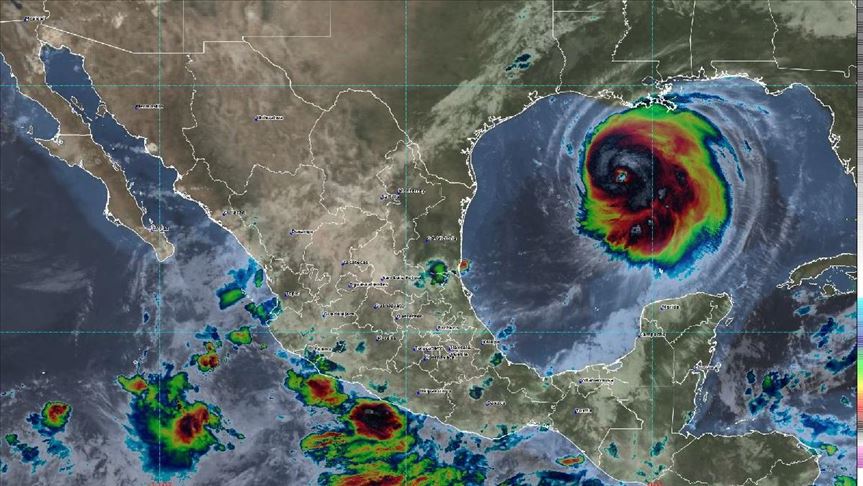 Al menos 400 mil personas han sido evacuadas en EEUU por el huracán Laura, que golpea el Golfo de México