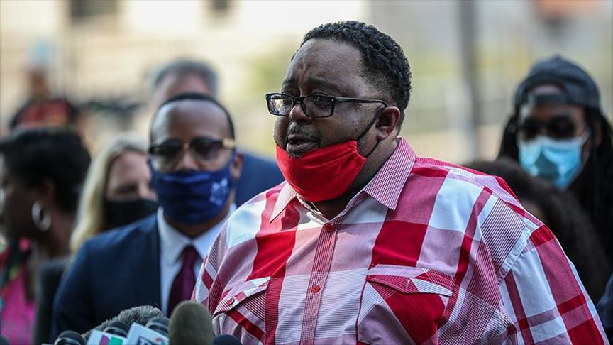 Jacob Blake está parcialmente paralizado mientras persisten las protestas contra abuso de la policía en Wisconsin 