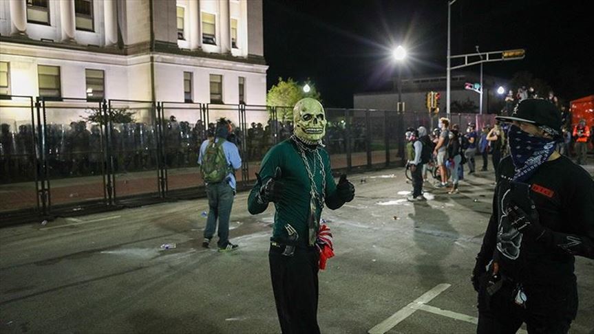 EEUU: protestas en Wisconsin dejan dos muertos y un herido 