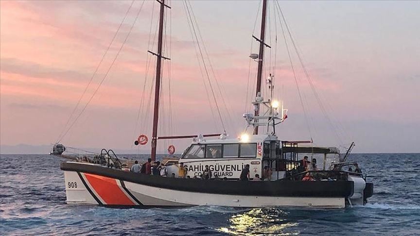 Turkey rescues 214 asylum seekers in Aegean Sea