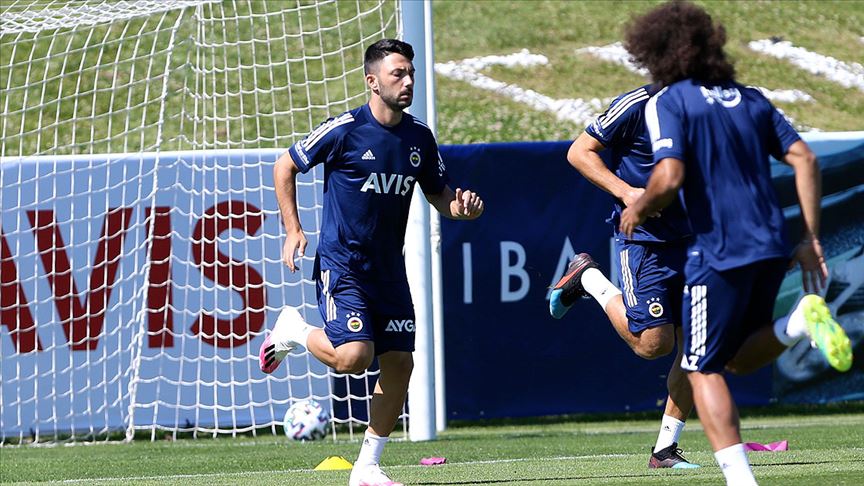 Fenerbahçe'de Muric, Tolgay ve İsmail saha çalışmalarına başladı
