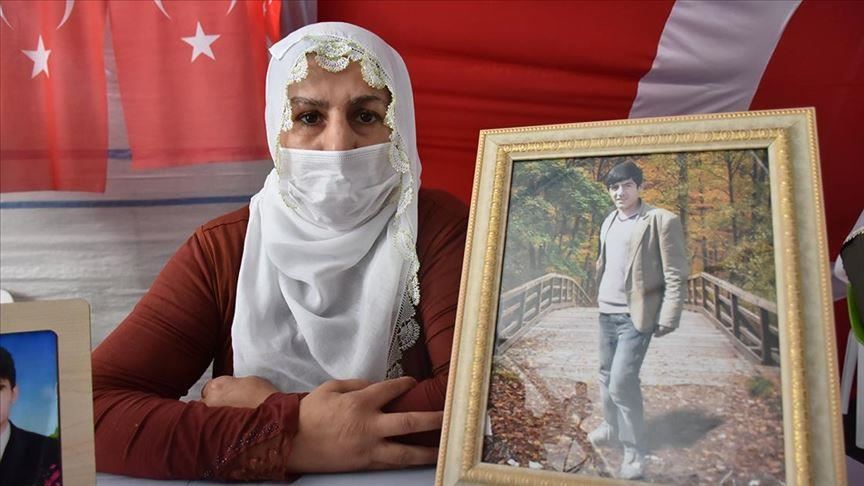 Turkey: Sit-in families continue anti-PKK protest