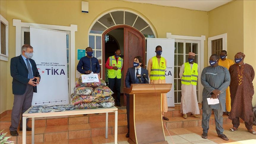 Gambia: Turkish aid agency donates 7,500 face masks