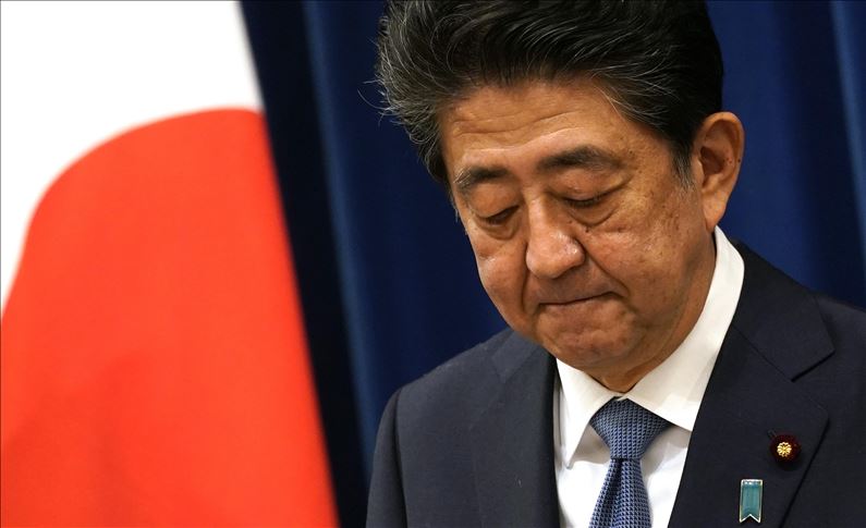 El primer ministro de Japón renuncia a su cargo por motivos de salud