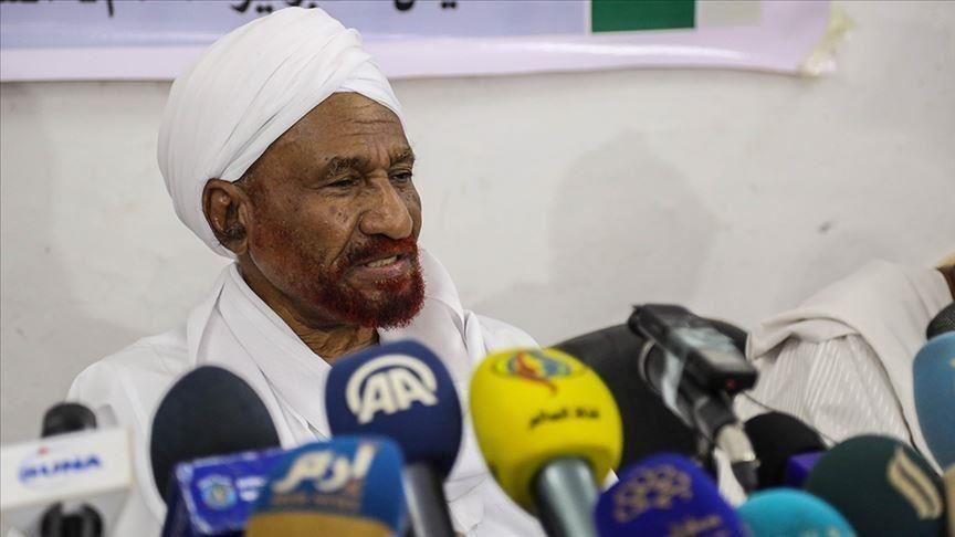 المهدي: السودان أمام الفوضى أو انقلاب عسكري أو انتخابات مبكرة
