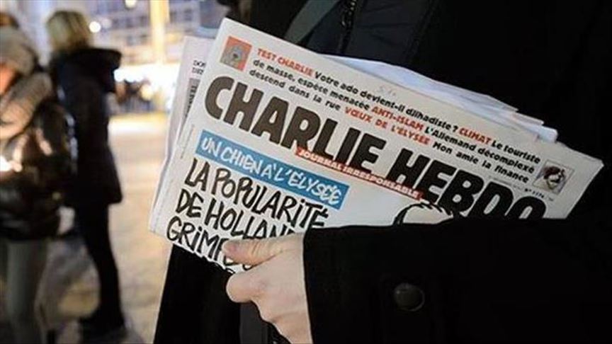 "شارلي إيبدو" الفرنسية تعيد نشر الرسوم المسيئة للرسول 
