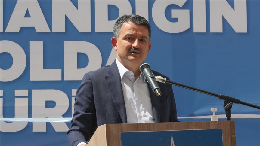 Tarım ve Orman Bakanı Pakdemirli: Üzümde genel bir memnuniyet var