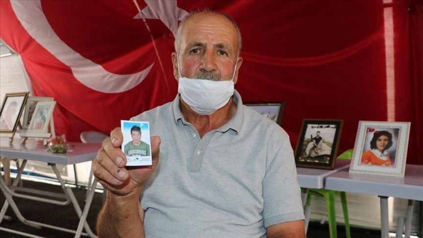 New family joins sit-in against PKK in SE Turkey