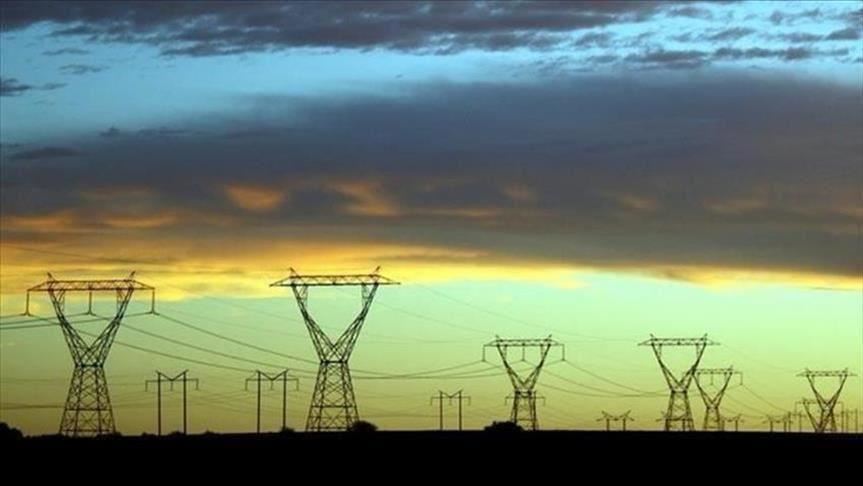 South Africa keeps braving rolling power cuts