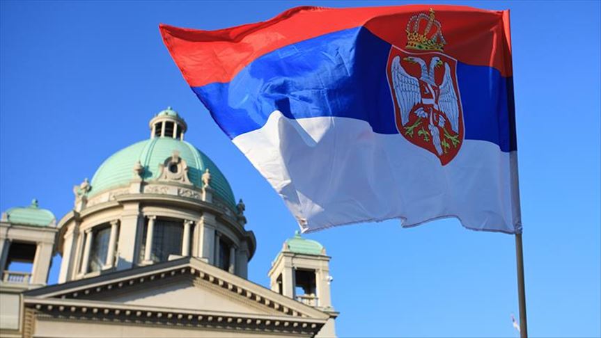 Oposición en Serbia criticó el acuerdo firmado por su presidente en la Casa Blanca
