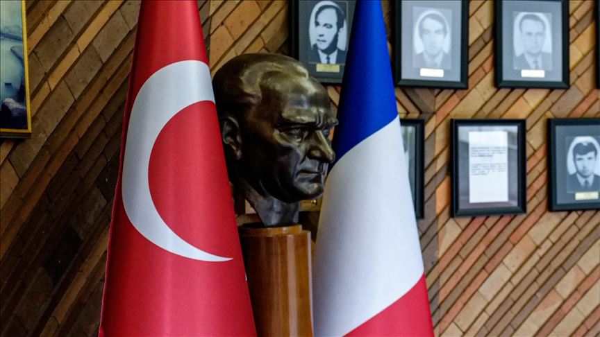 La turbulenta historia política Francia con Turquía