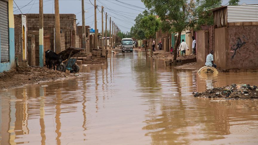 Sudan'ın başkenti Hartum'da şiddetli yağış 