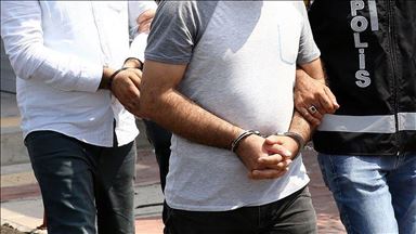Turkish police arrest 4 over FETO terror links