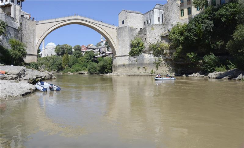 Mostar: Zamućena rijeka Neretva izgubila prepoznatljivi izgled