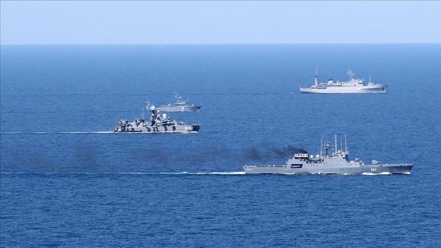 Iran holds military drill in Sea of Oman, Indian Ocean