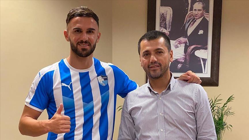 Futbollisti shqiptar Armando Sadiku transferimi i ri i Erzurumspor