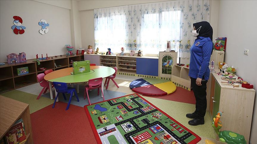 sincan kadin kapali cezaevindeki anne