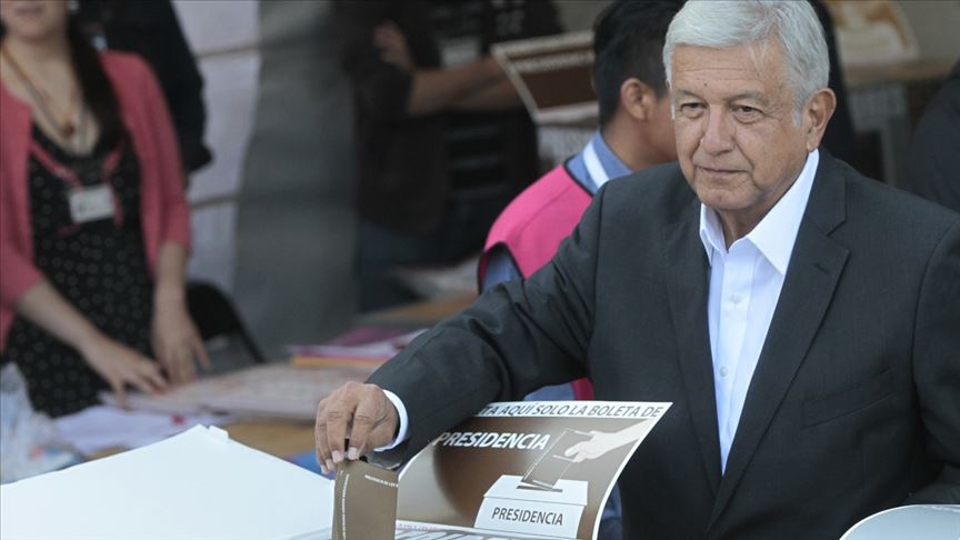Meksika Devlet Başkanı Obrador, eski liderler hakkında soruşturma önerisini referanduma götürmek istiyor