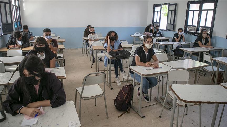 عودة المدارس بتونس عين على التعليم وأخرى تراقب كورونا