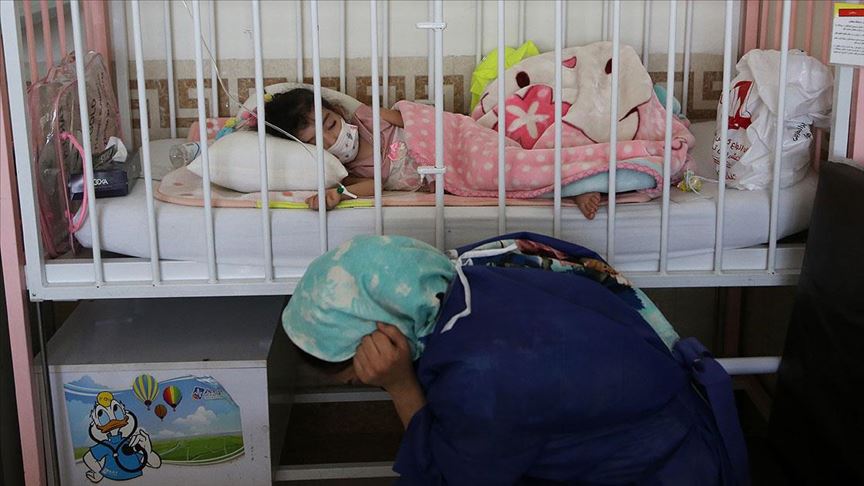 İran'da Kovid-19'a yakalanan çocuk sayısı artıyor