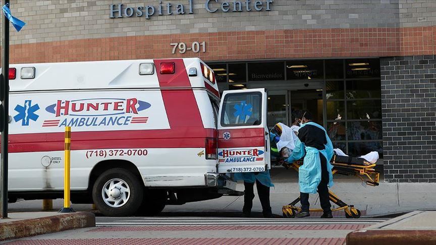 Число умерших из-за коронавируса в США превысило 200 тыс.