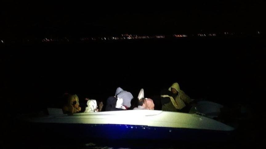 'French Navy seen abandoning migrants in UK waters'