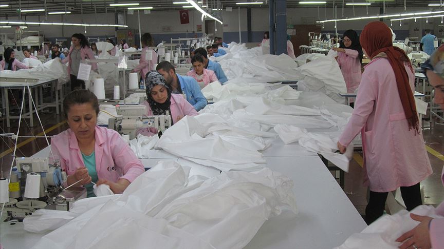 Hazır giyim sektörü Kovid-19 sürecinde yaralarını 'medikal tekstil'le sardı 