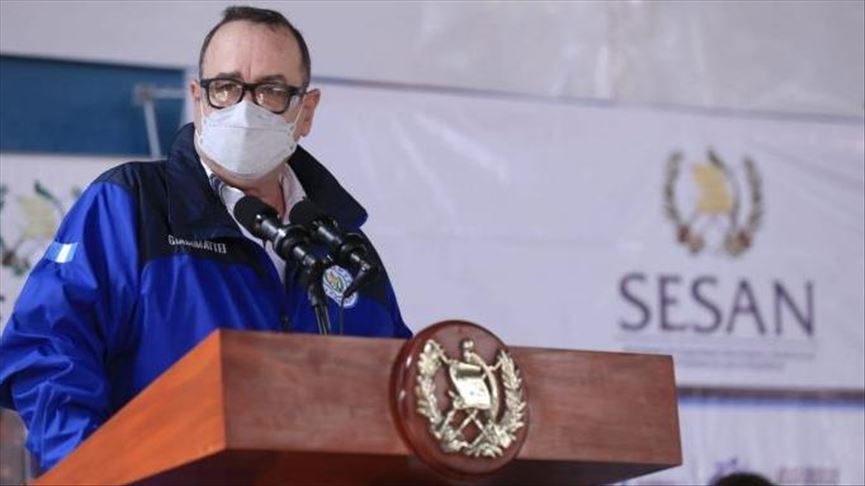 Presidente de Guatemala dio positivo para coronavirus