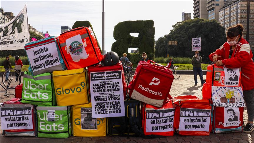 ¿Por qué el panorama económico de Argentina empeora pese a haber logrado una restructuración de su deuda?
