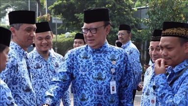 Menpan RB minta pengawasan protokol kesehatan di kantor pemerintah diperketat