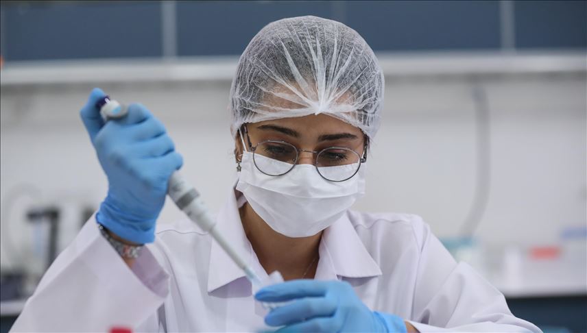 Funcionarios del Gobierno Trump redactaron polémica guía sobre pruebas del coronavirus en EEUU