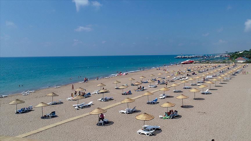 أنطاليا التركية تستقبل أكثر من مليوني سائح