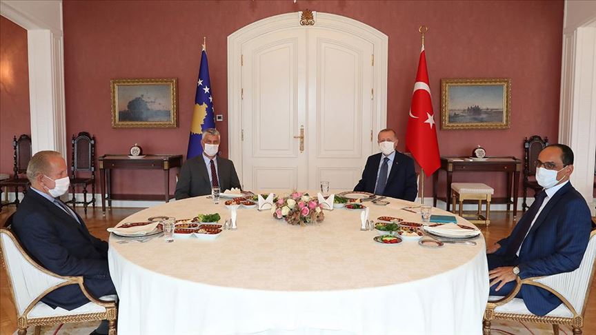 Erdogan i Thaci sastali se u Istanbulu 